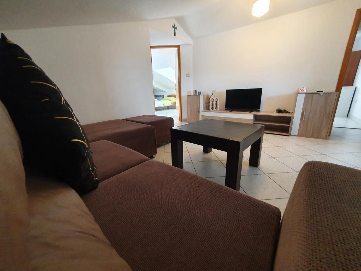 Apartments & Rooms Krk Krk Island Bagian luar foto
