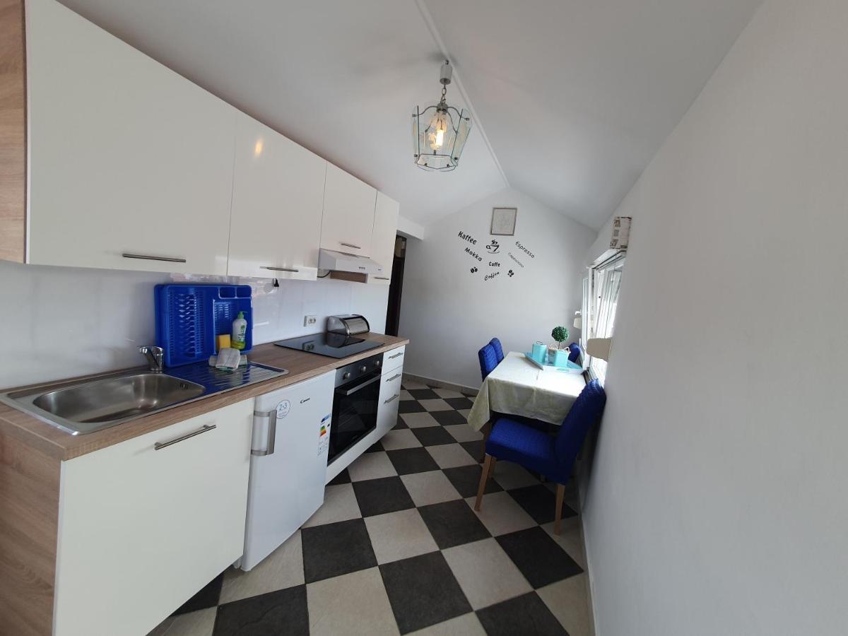 Apartments & Rooms Krk Krk Island Bagian luar foto