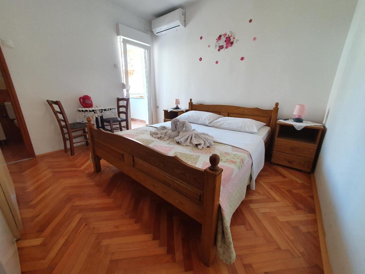 Apartments & Rooms Krk Krk Island Bagian luar foto