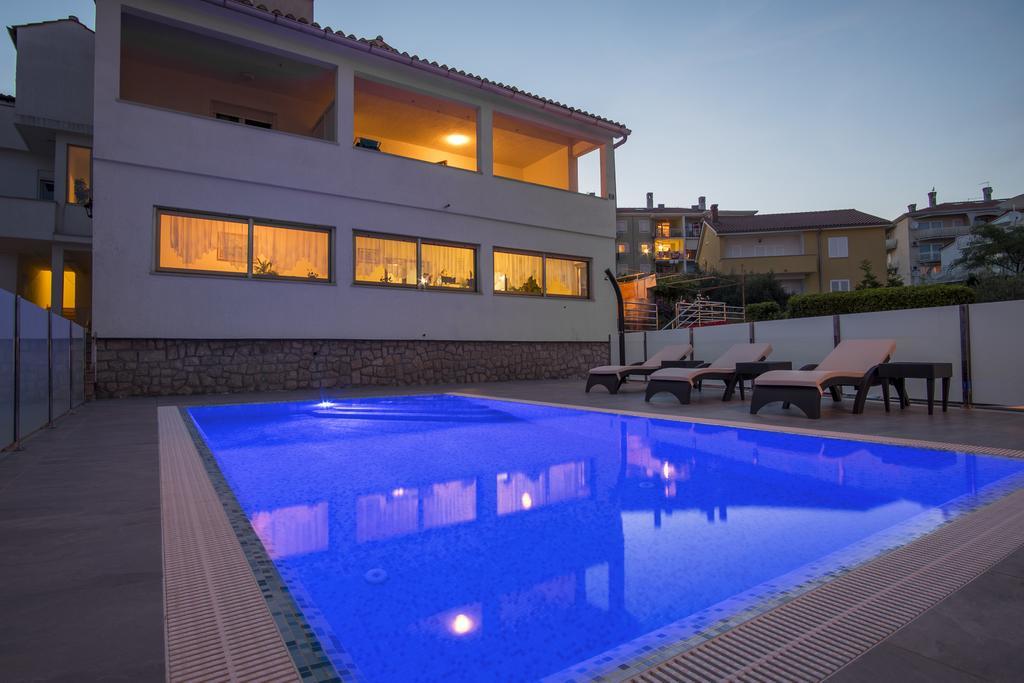 Apartments & Rooms Krk Krk Island Bagian luar foto