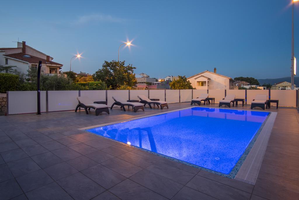 Apartments & Rooms Krk Krk Island Bagian luar foto