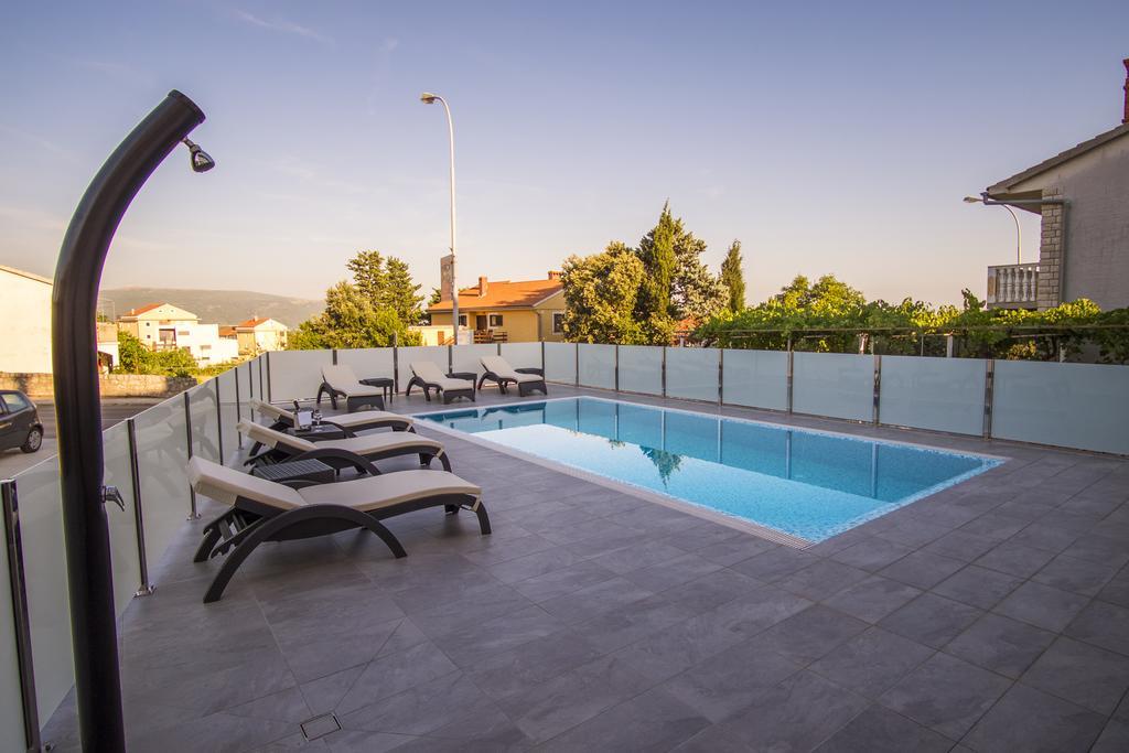 Apartments & Rooms Krk Krk Island Bagian luar foto