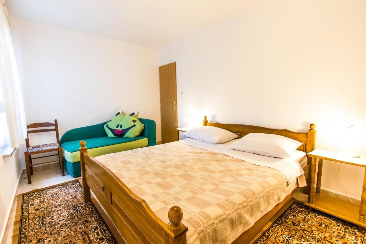 Apartments & Rooms Krk Krk Island Ruang foto